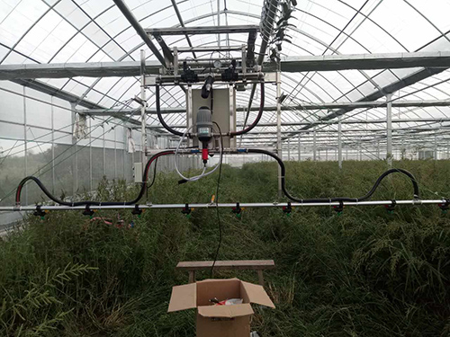 溫室大棚中使用噴灌機(jī)的好處有哪些？